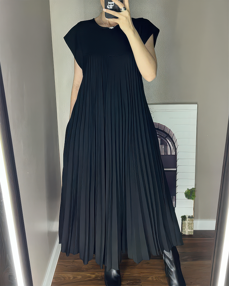 Laurine  – Elegant Long Dress in Classic Style