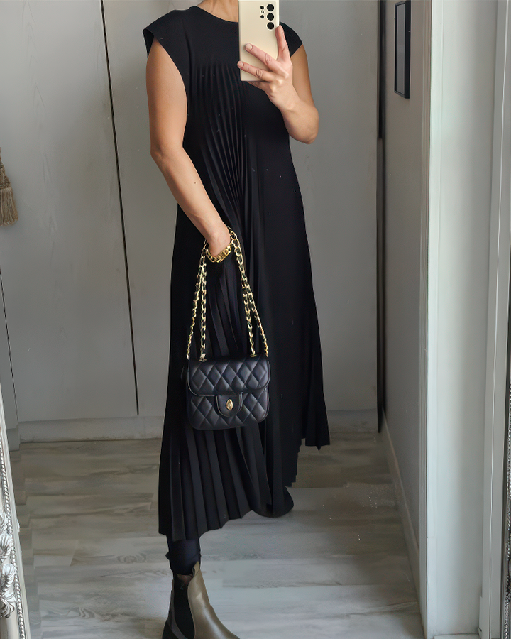 Laurine  – Elegant Long Dress in Classic Style