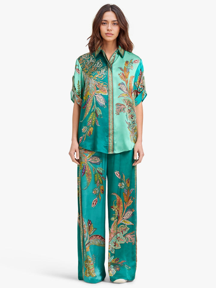 Complete Emerald Luxe – Oversized Shirt and Wide-Leg Pants