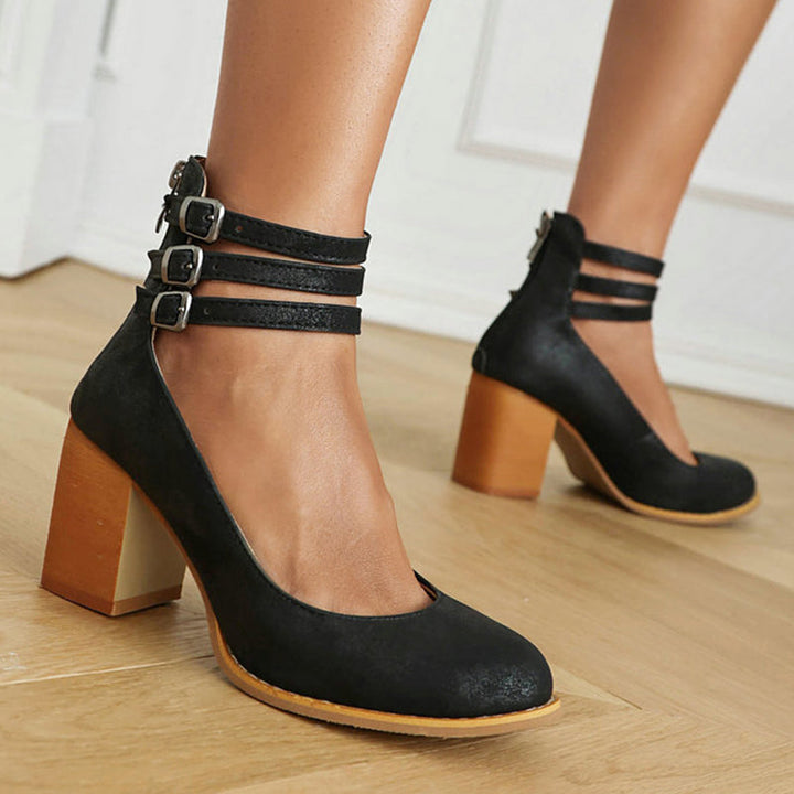 Caa | Smooth Sandals with Ankle Straps and Wedge Heel