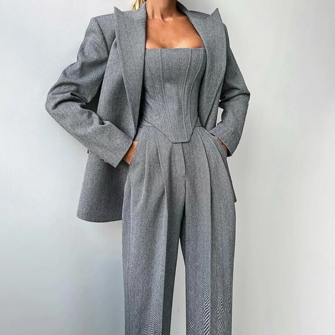 Agata | Three-piece set with double jacket