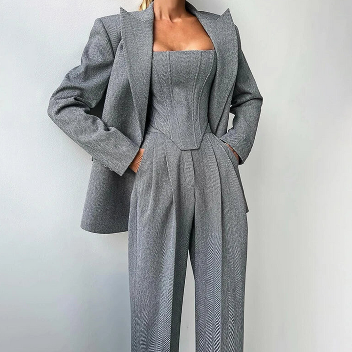 Agata | Three-piece set with double jacket