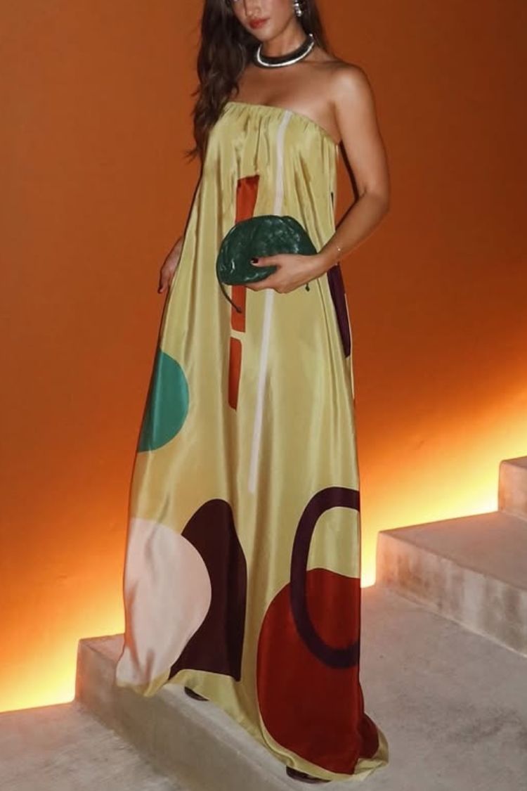 Long Dress "Miss Me" with Open Shoulders and Abstract Print – Unmissable Elegance