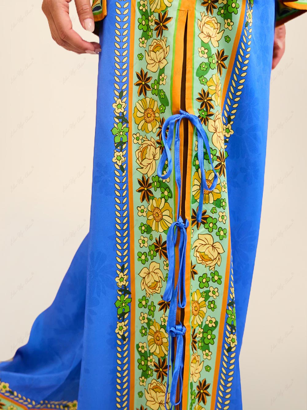 Nara Complete Set – Top with Side Laces & Printed Palazzo Pants