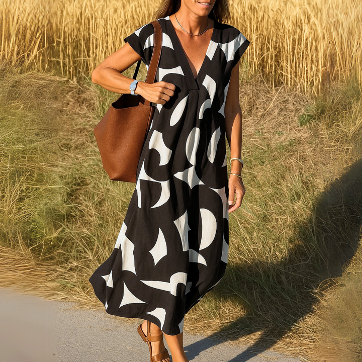 Valérie | Flowing V-neck dress