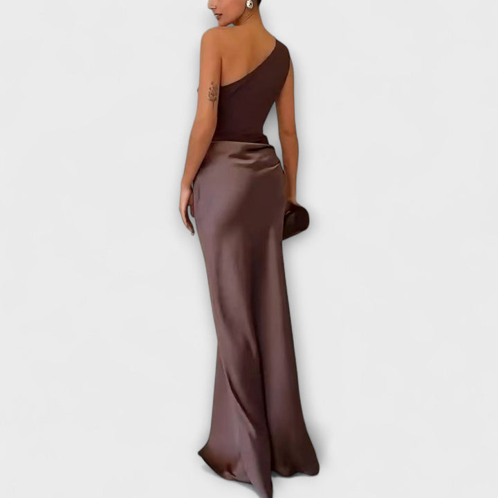 Elissa | Elegant One-Shoulder Pleated Maxi Dress