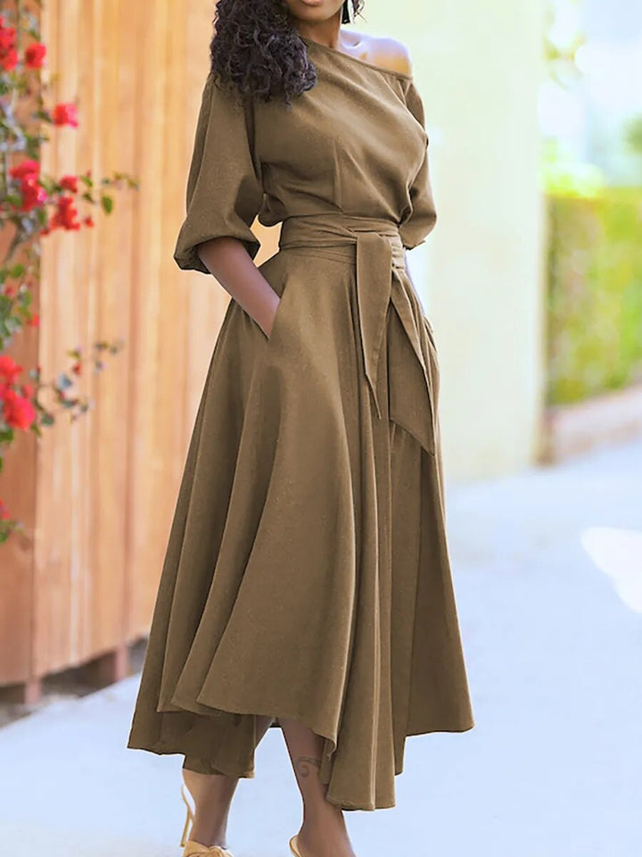 Elodie - Dress with lacing and lantern sleeves