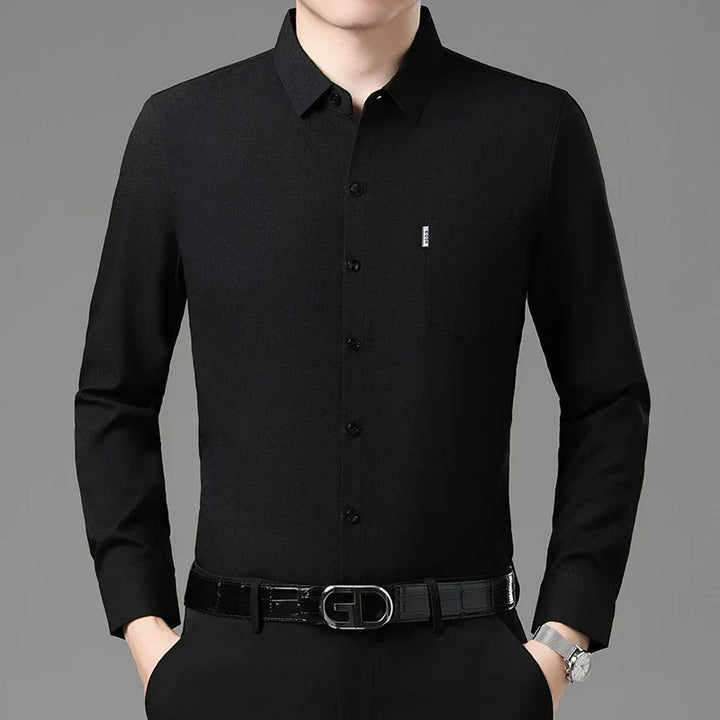 Slim Shirt Made of Soft Fabric