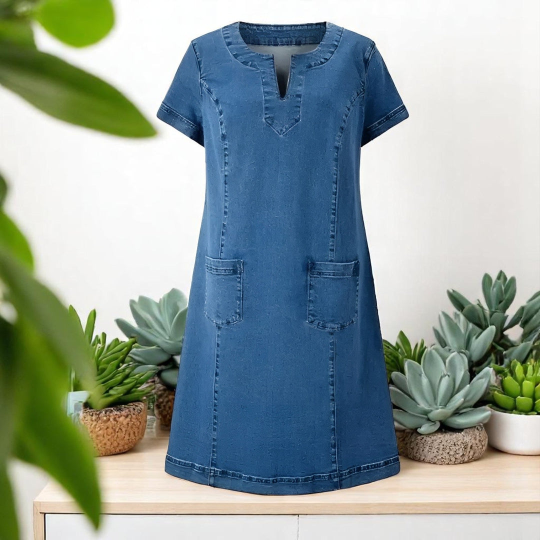 Juliet | Soft denim dress with front pockets