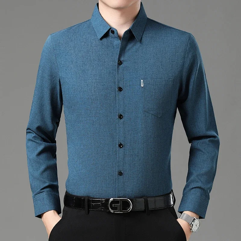 Slim Shirt Made of Soft Fabric