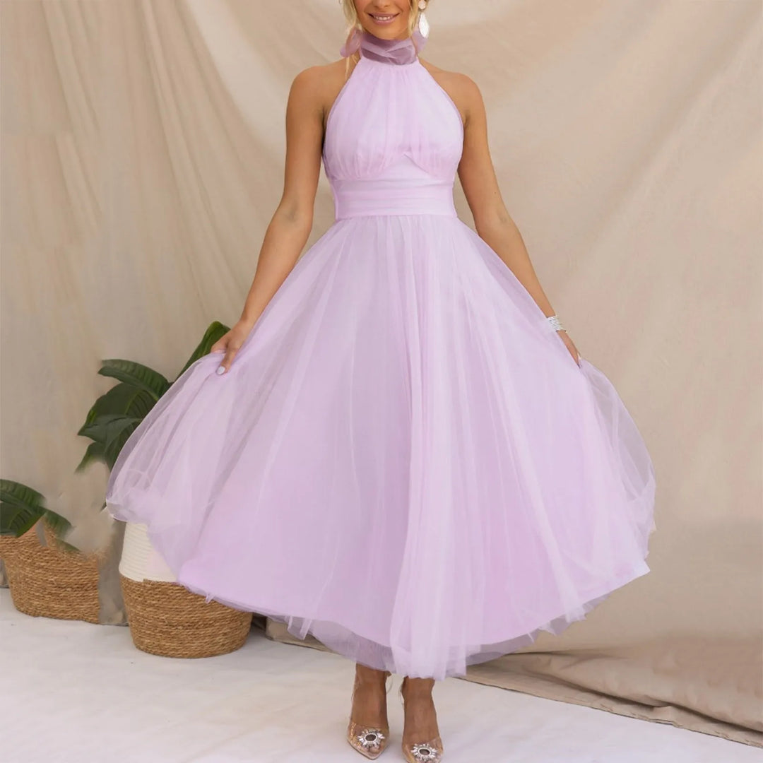 Coraline  - Elegant Sleeveless Dress