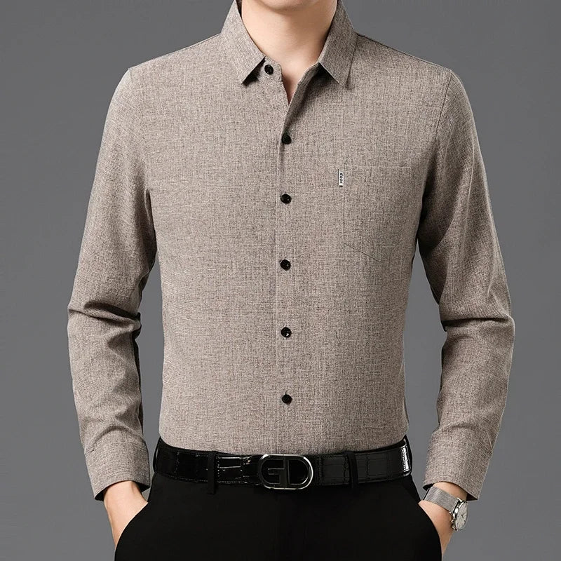 Slim Shirt Made of Soft Fabric