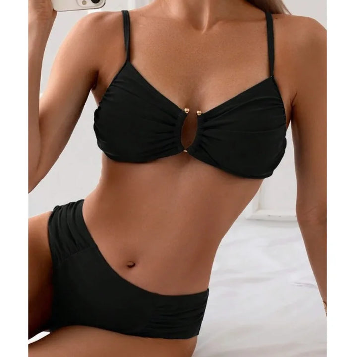 MILENA | Bikini with Decorative Cut-Out and Elegant Support for Summer Days