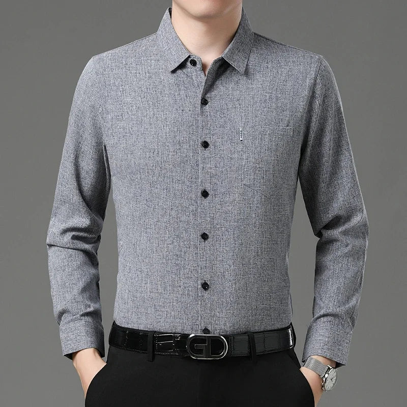Slim Shirt Made of Soft Fabric