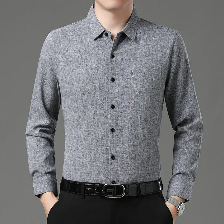Slim Shirt Made of Soft Fabric