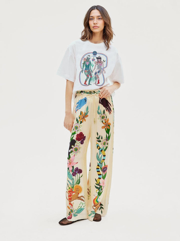 Satin Finish Set with Sophisticated Print – Oversized Shirt and Coordinated Pants