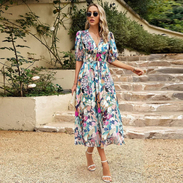 Innova - Dress with V-neck