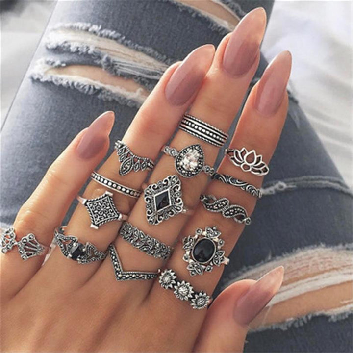 Unique package with 8 to 12 rings