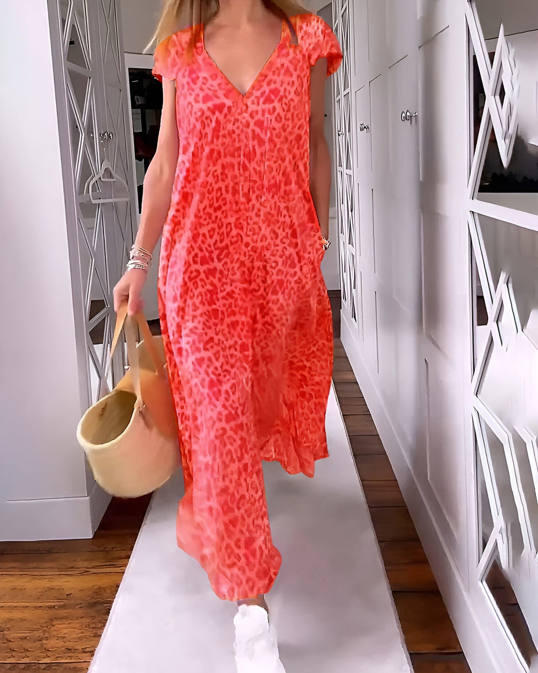 Véronique | Long V-Neck Dress with Print and Short Sleeves