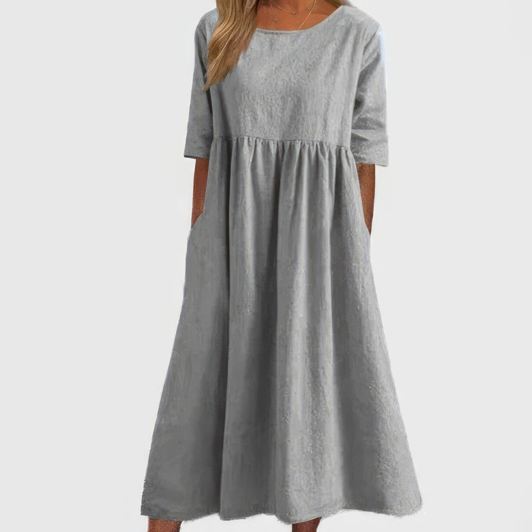 Menorca Cotton Dress with Round Neck and Pockets